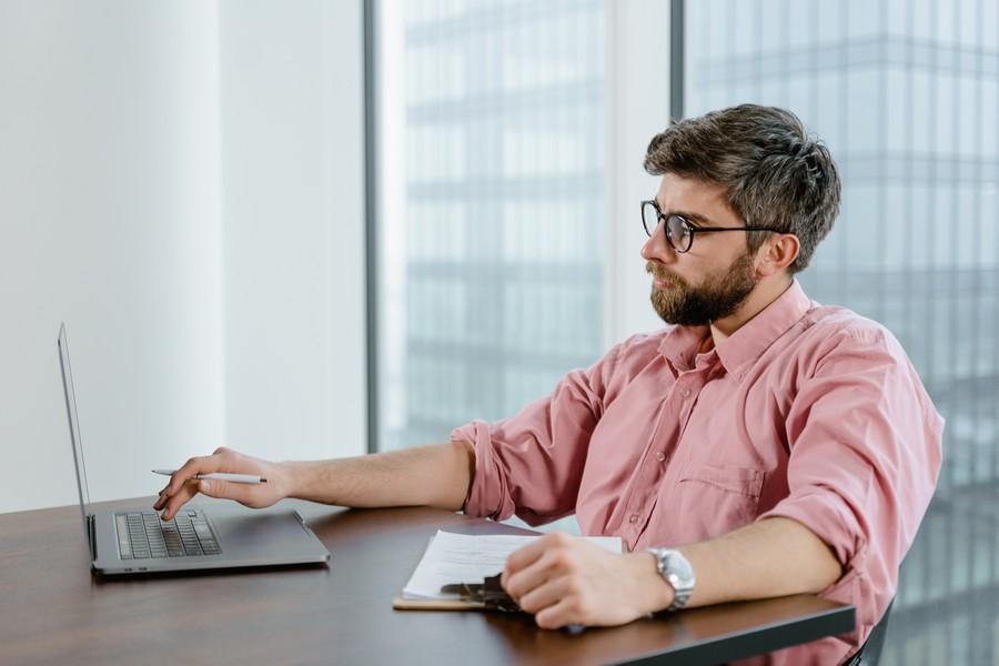 Comment gérer le décès d’un associé de l’entreprise ?