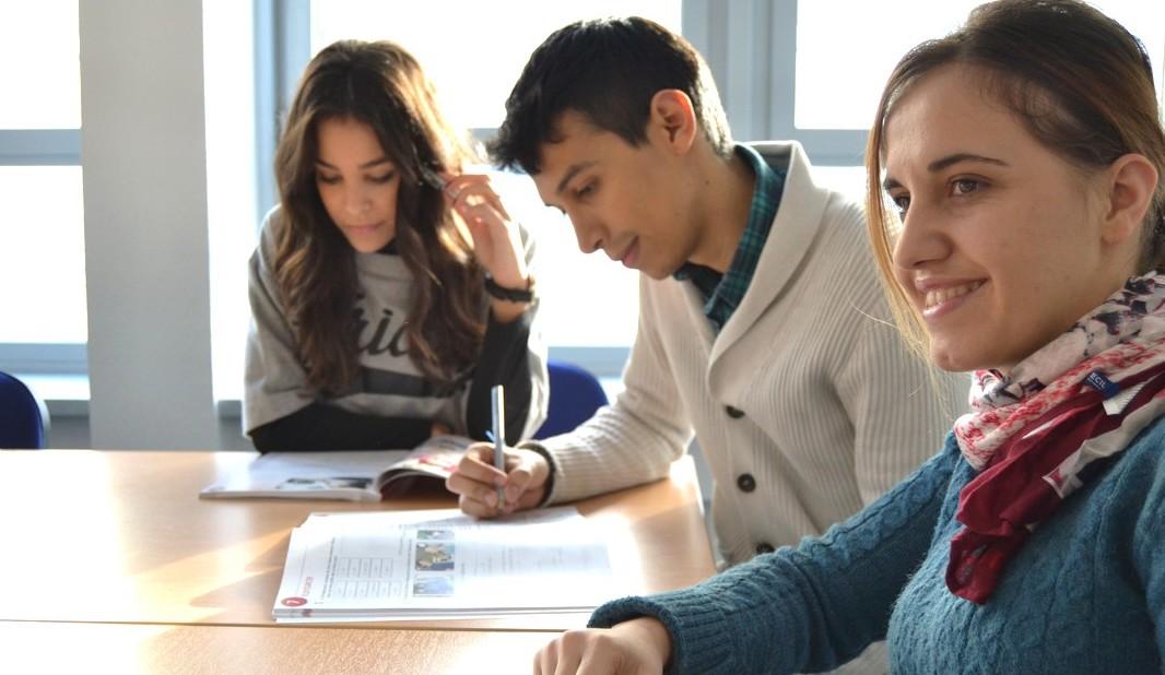 Emploi d’avenir : conditions, objectifs et avantages