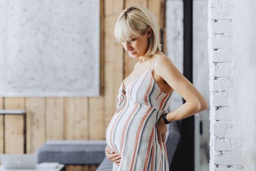 Les conséquences des stéréotypes sur la grossesse au travail