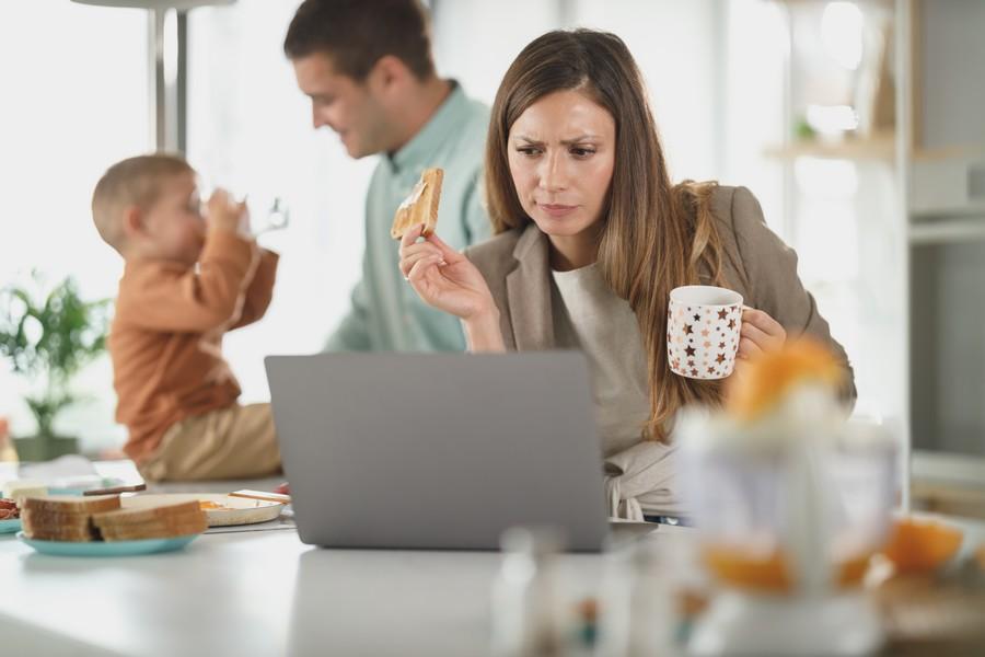 Comment télétravailler efficacement avec des enfants ?